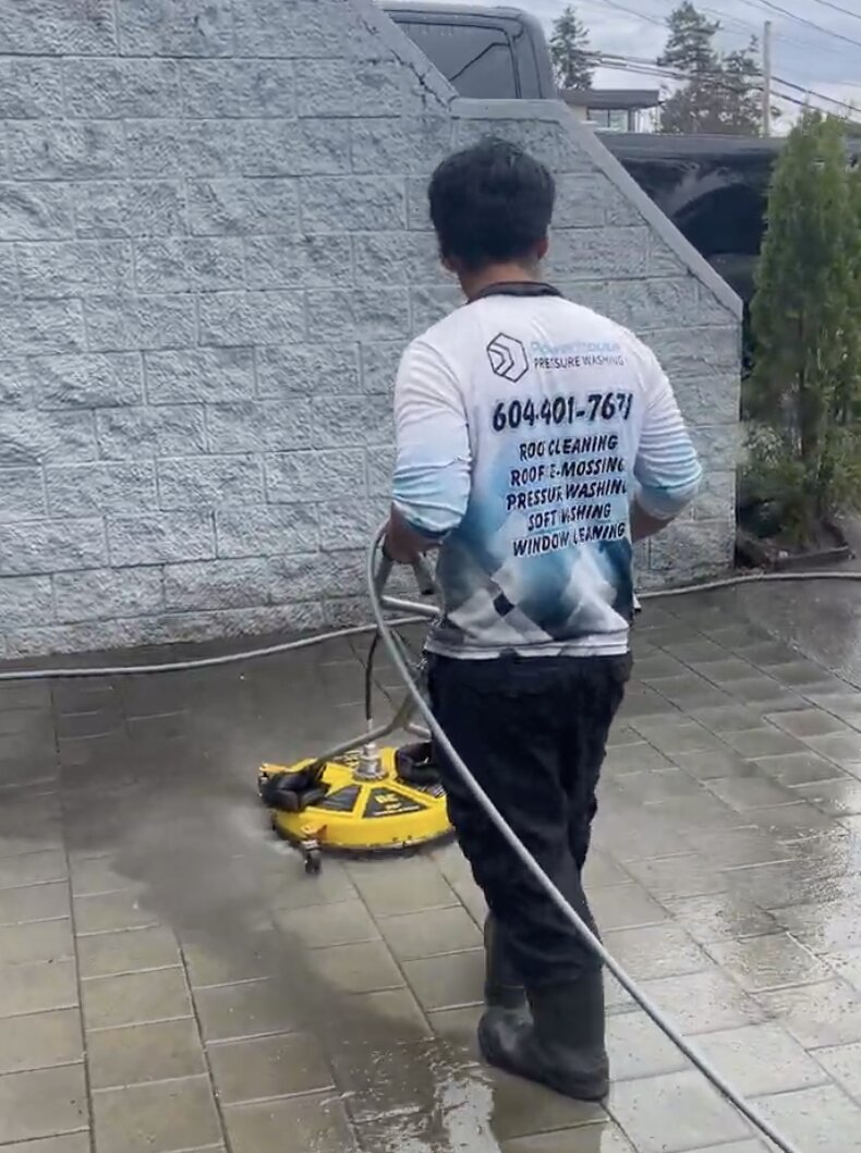 Powerhouse Pressure Washing crew washing a townhouse exterior in Walnut Grove, Langley